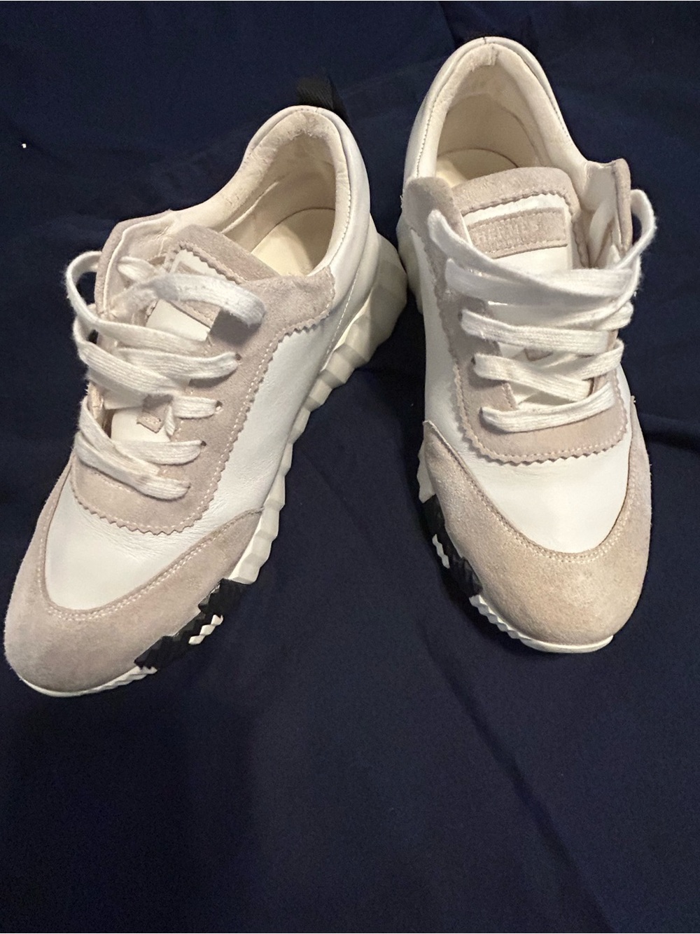 Hermes Women's White and Light Beige Casual Lace-Up Sneakers